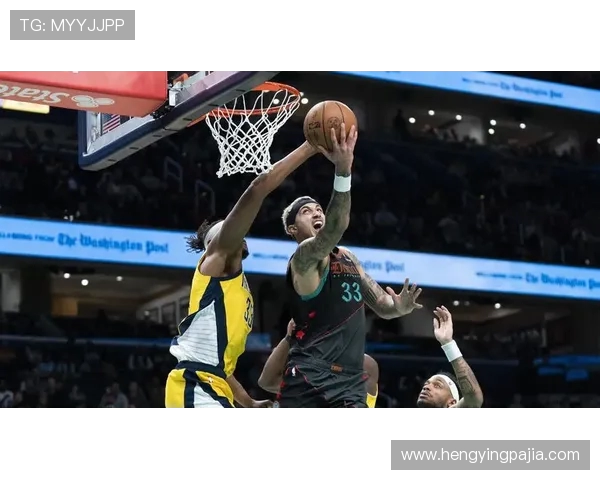 库兹马高效表现13投9中砍下22分末节独揽16分助队逆转取胜